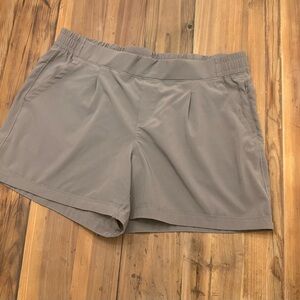 Women's RbX Lightweight Pull On Stretch Elastic Waist Shorts Taupe Size L